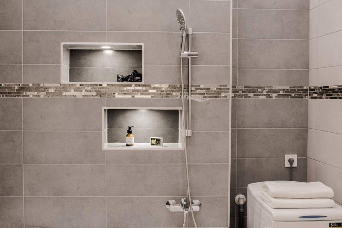 New Luxury Apartment In The Center With A/C Budapeşte Dış mekan fotoğraf